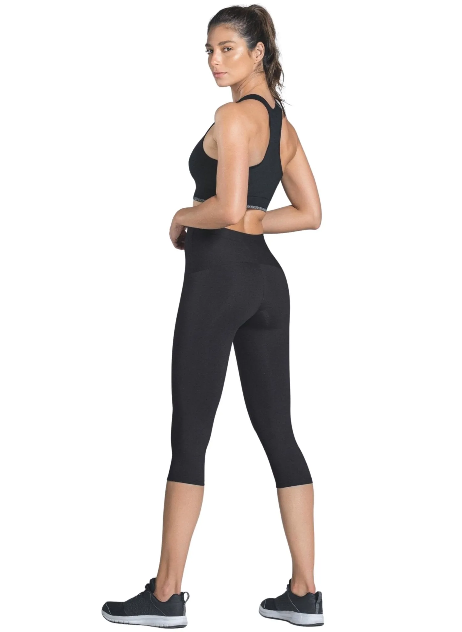 High-Waisted Moderate Compression Capri - ActiveLife