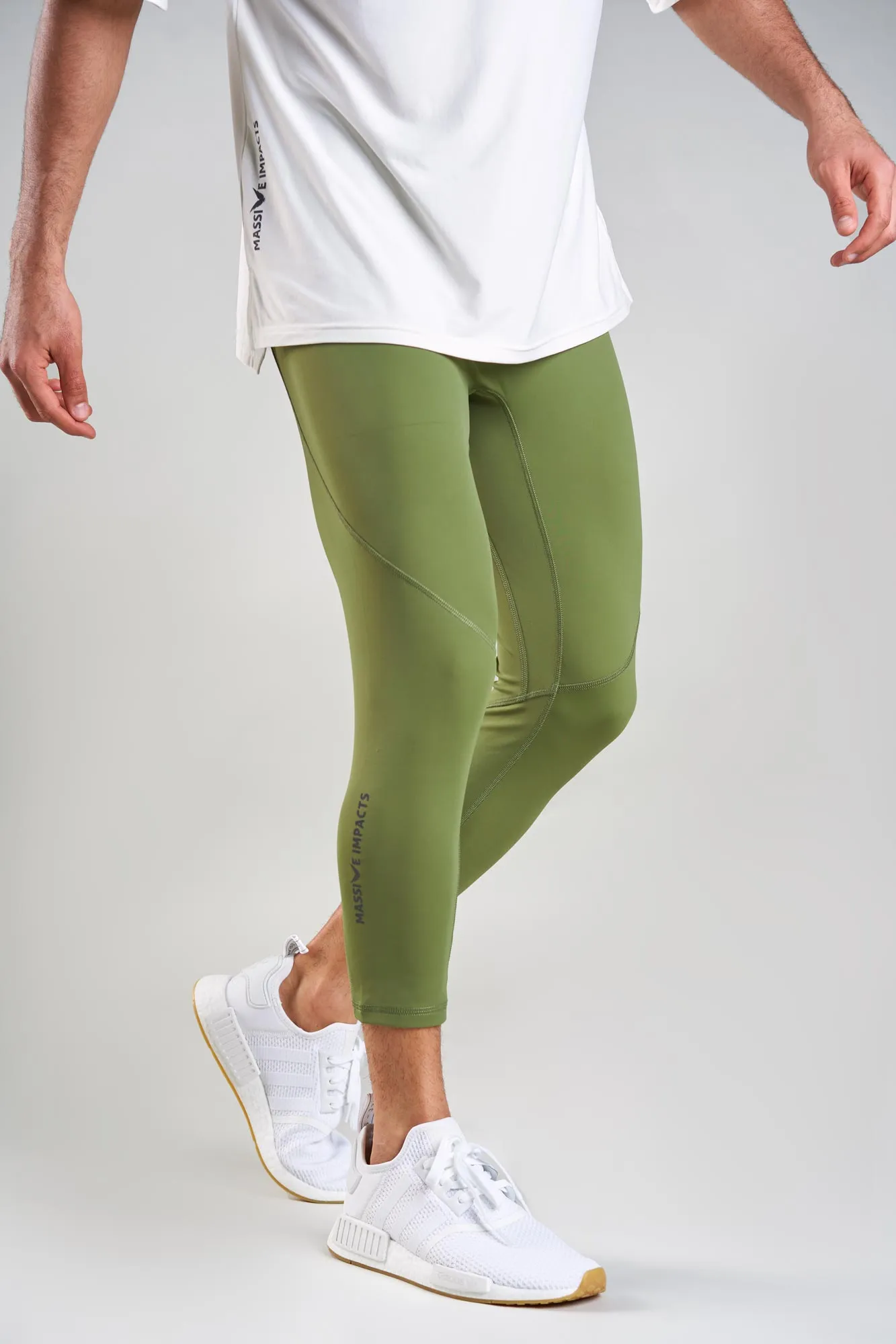 J009MI Recycled Nylon Plush Legging