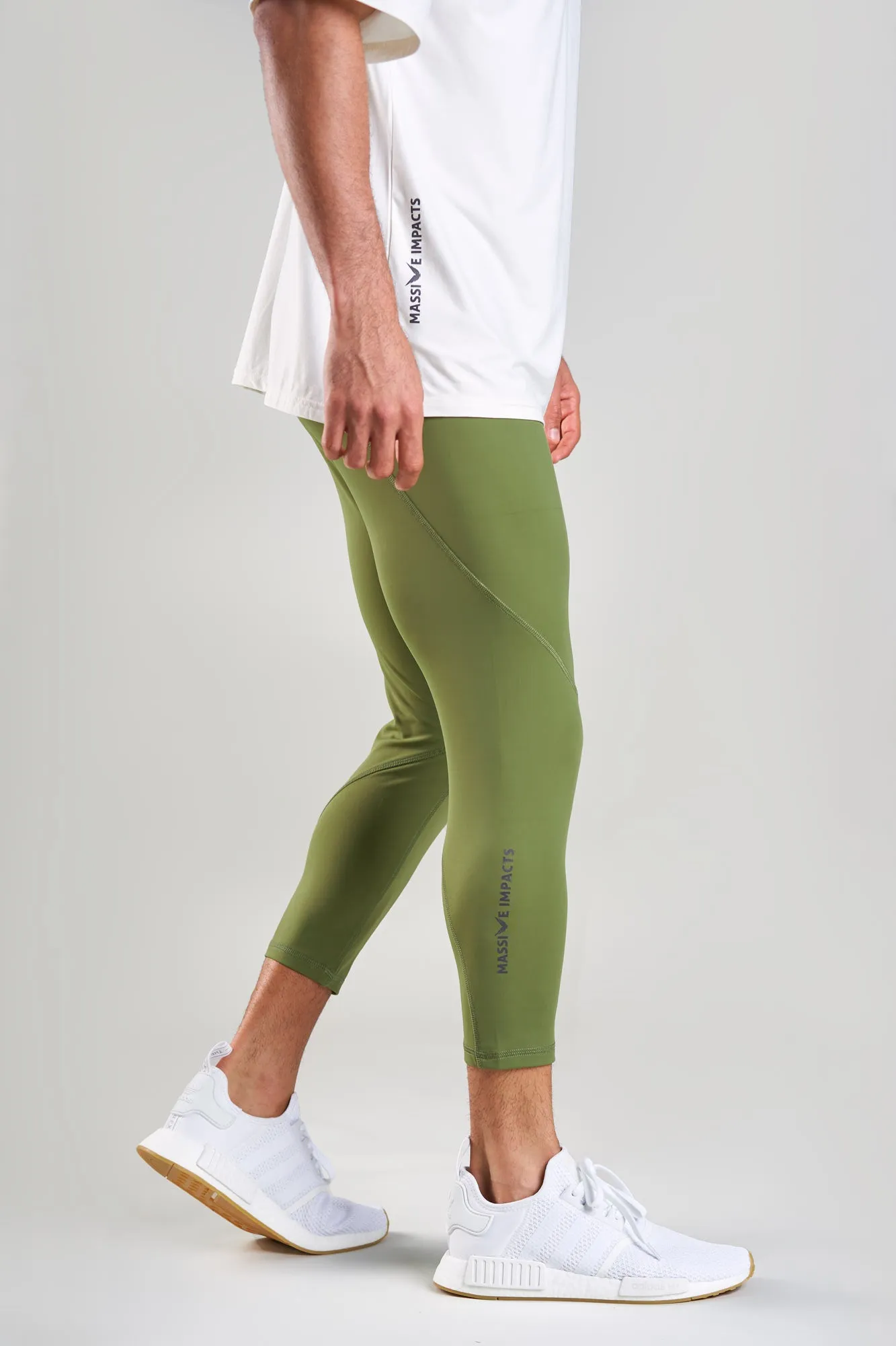 J009MI Recycled Nylon Plush Legging